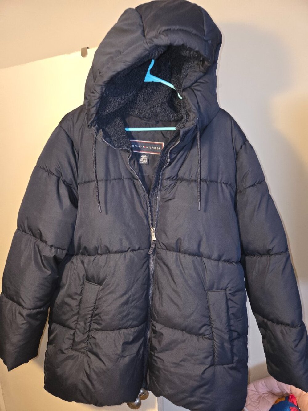 Mens tommy hilfiger puffer jacket size XL